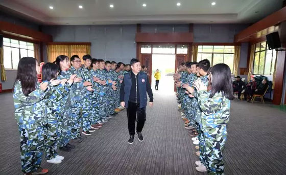 團建活動(dòng) | 凝心聚力，我們是一家人！